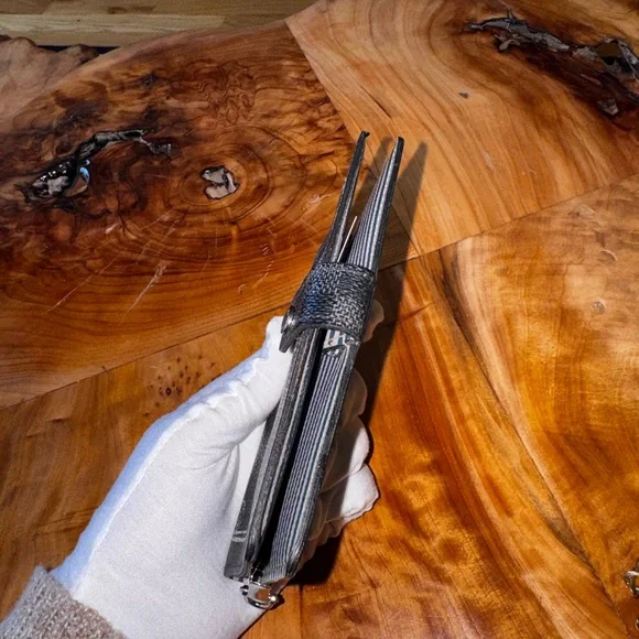 LIMITED EDITION Louis Vuitton Damier Graphite Trunks Agenda has been repurposed - Picture 6 of 17